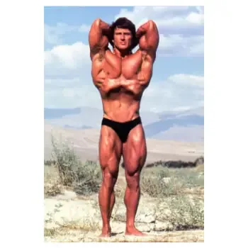 17. Frank Zane 8" x 10" Autographed Photo (1978 Desert)